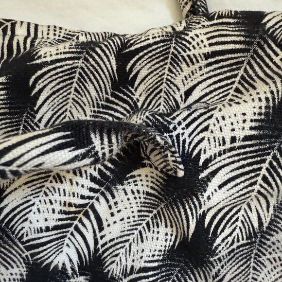 Acacia - Tote Bag - Palm Print - Picture 4 of 5